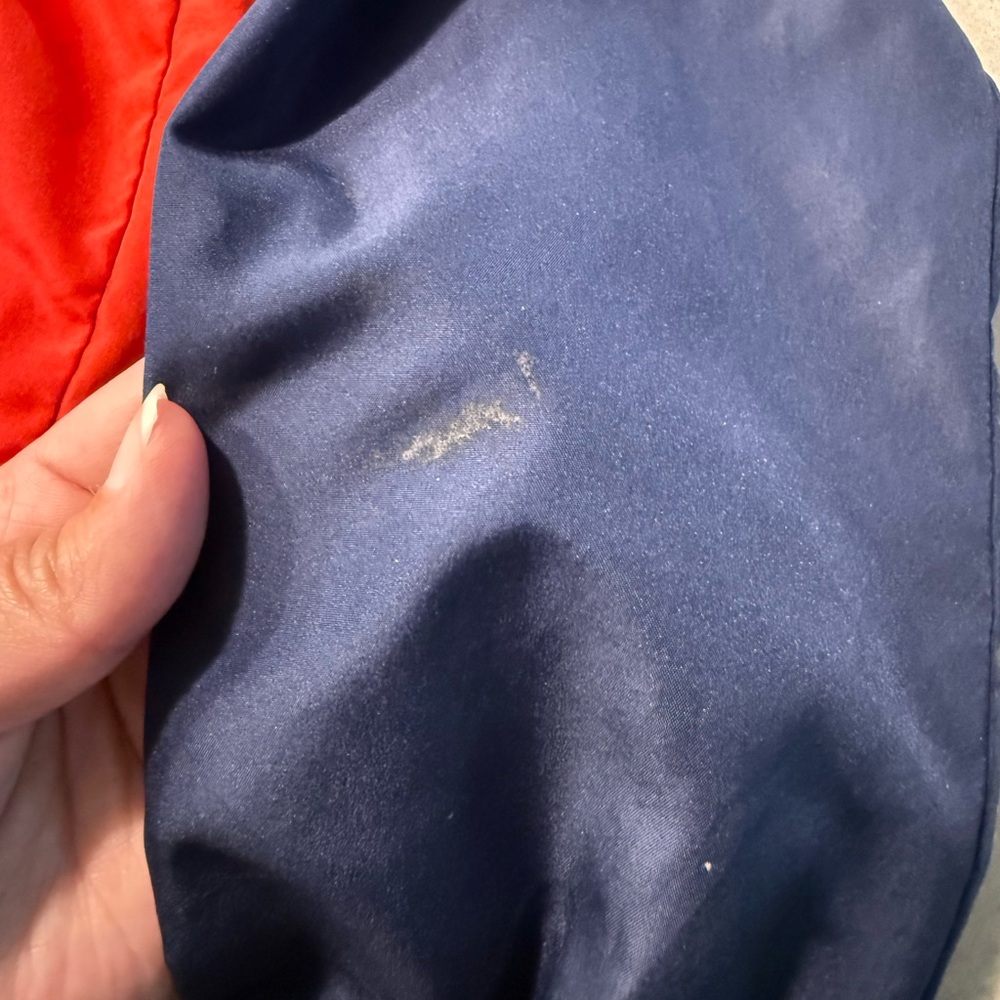 Navy and Red Hooded Cropped Windbreaker - Picture 5 of 5